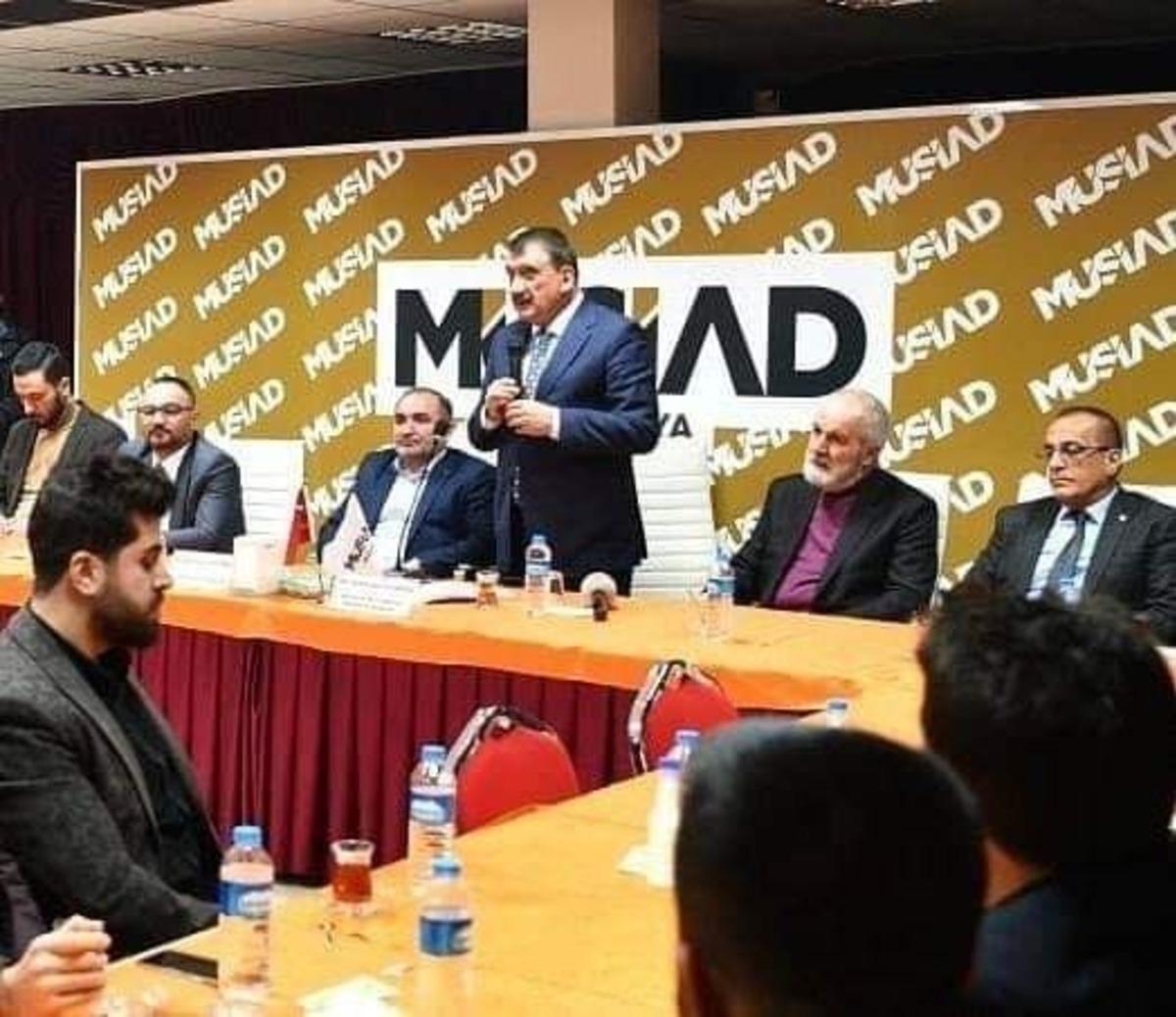 M&Uuml;SİAD dost meclisinin konuğu Başkan G&uuml;rkan oldu