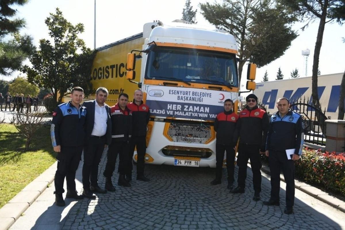 Esenyurt&rsquo;tan deprem b&ouml;lgesine g&ouml;n&uuml;l k&ouml;pr&uuml;s&uuml; kuruldu