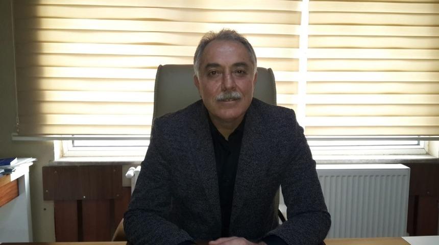Karataş: "Siyasileri yanına alarak &ouml;rg&uuml;tlenme &ccedil;alışması yapılmaz"