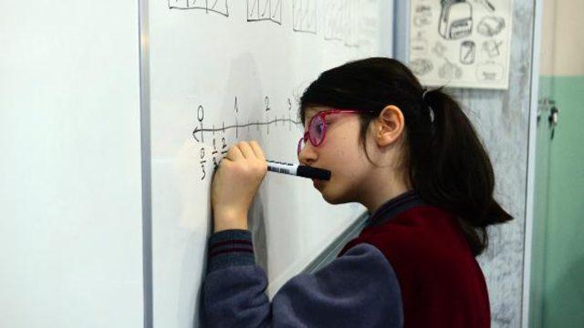 10 yaşındaki Elanur Akıncı Türkiye'nin gururu oldu (Elanur Akıncı kimdir?)