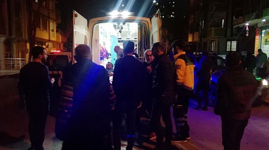 İstanbul Beylikd&uuml;z&uuml;&rsquo;nde silahlı saldırı! Sokak ortasında kurşun yağdırdılar