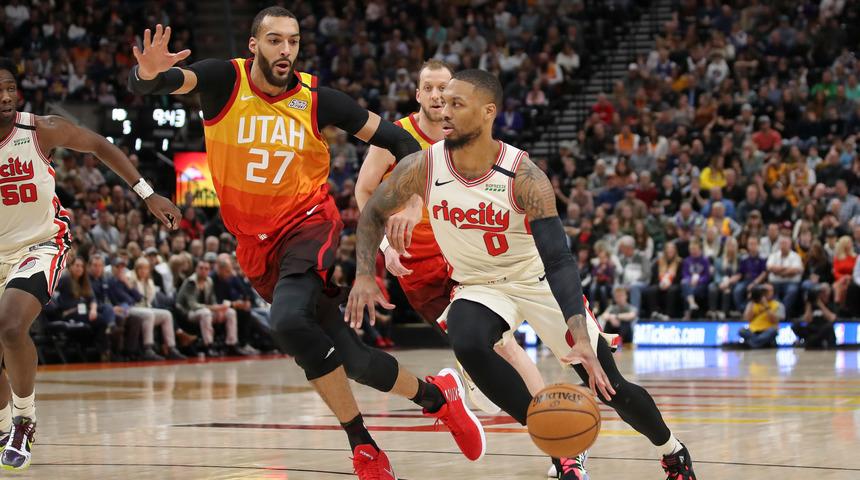 NBA All Star'da Damian Lillard'ın yerine Devin Booker olacak