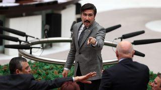 TBMM Genel Kurulu'nda 'FETÖ'nün siyasi ayağı' kavgası