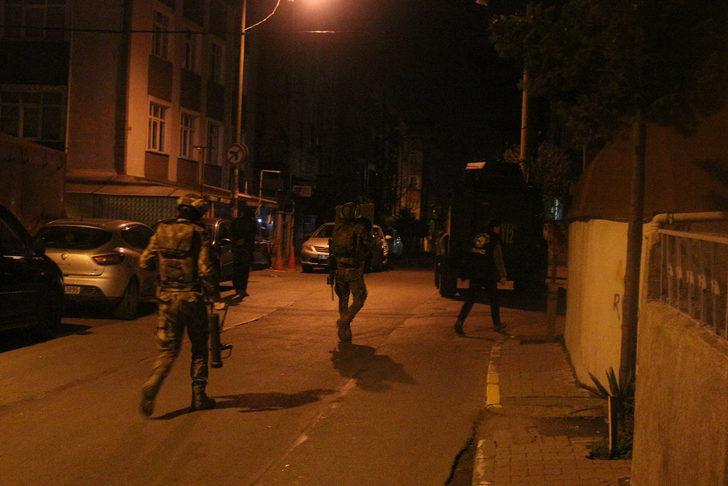 İstanbul'da silahlı suç örgütüne operasyon: Çok sayıda kişi gözaltına alındı G2