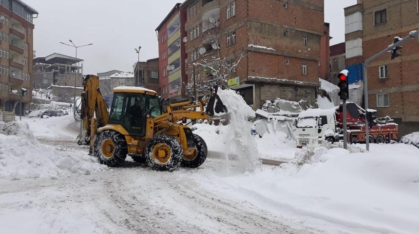 Hakkari&rsquo;de 311 yerleşim yeri kapandı
