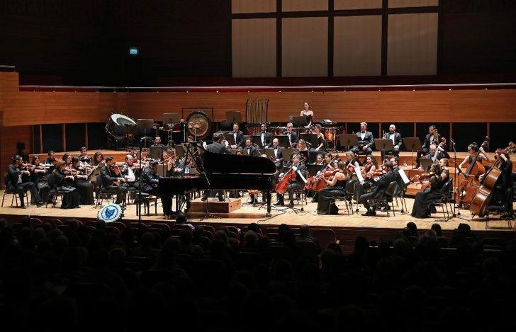 Yaşar Üniversitesi Senfoni Orkestrasından Sevgililer Günü konseri G2