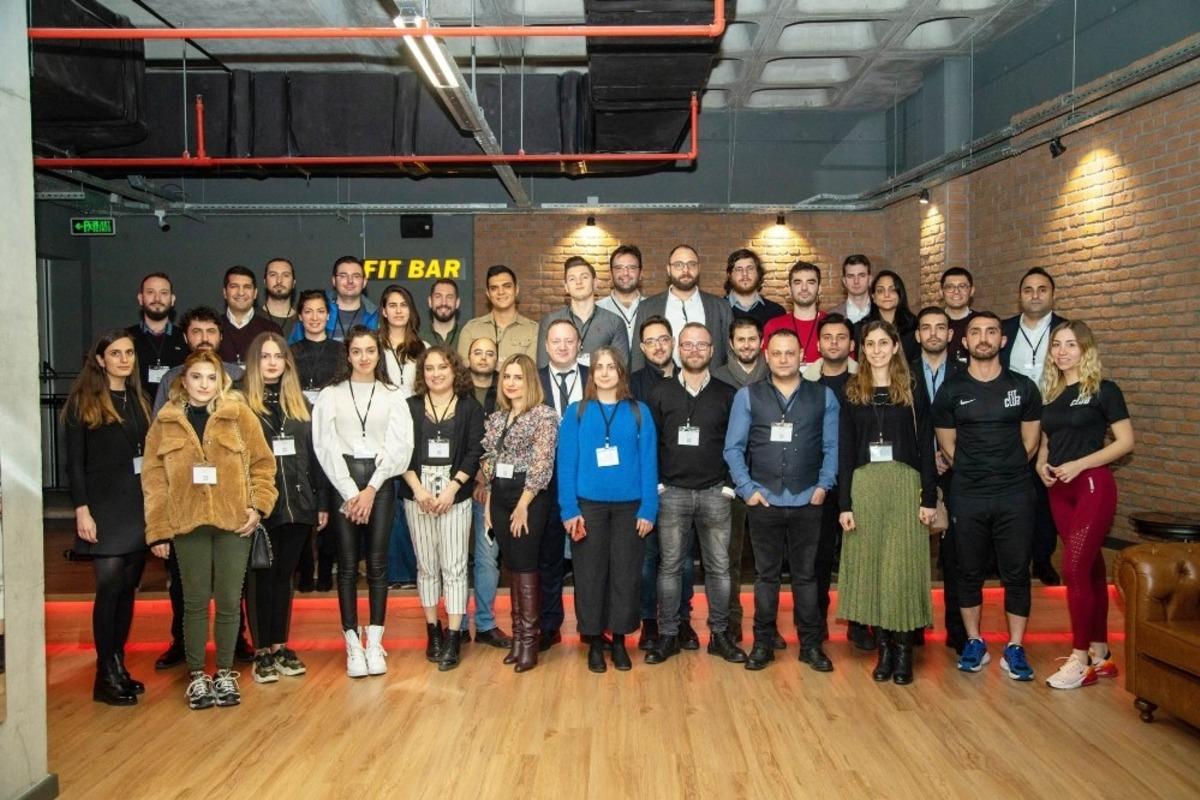 İzmir Ekonomi mezunları i&ccedil;in &ouml;zel yazılım