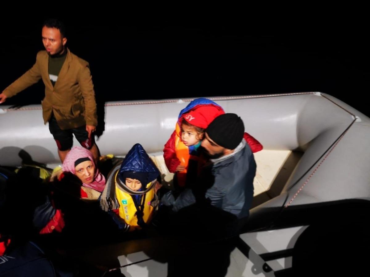 Didim&rsquo;de 21 d&uuml;zensiz g&ouml;&ccedil;men yakalandı