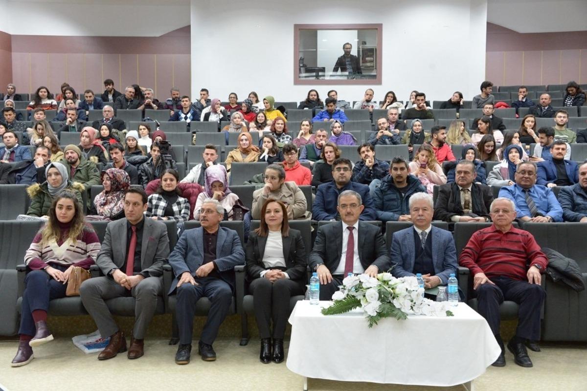 Sel&ccedil;uk&rsquo;ta &ldquo;&Ouml;d&uuml;ll&uuml; Sigara Bırakma&rdquo; Etkinliği Bilgilendirme Toplantısı yapıldı