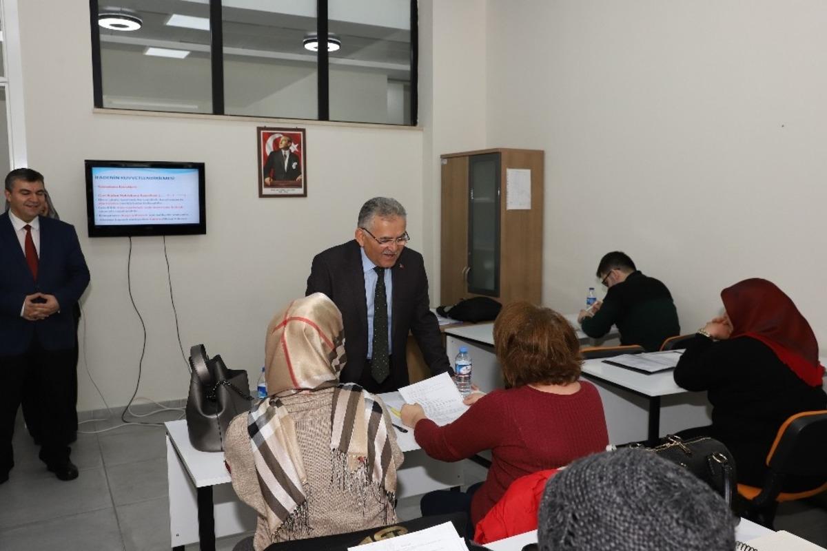 Eğitime ve spora B&uuml;y&uuml;kşehir katkısı