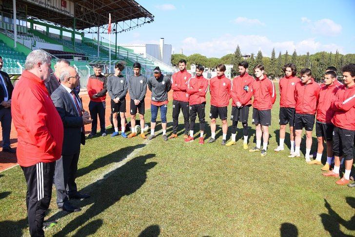 Başkan Kayda’dan, futbolculara tatlı destek G3