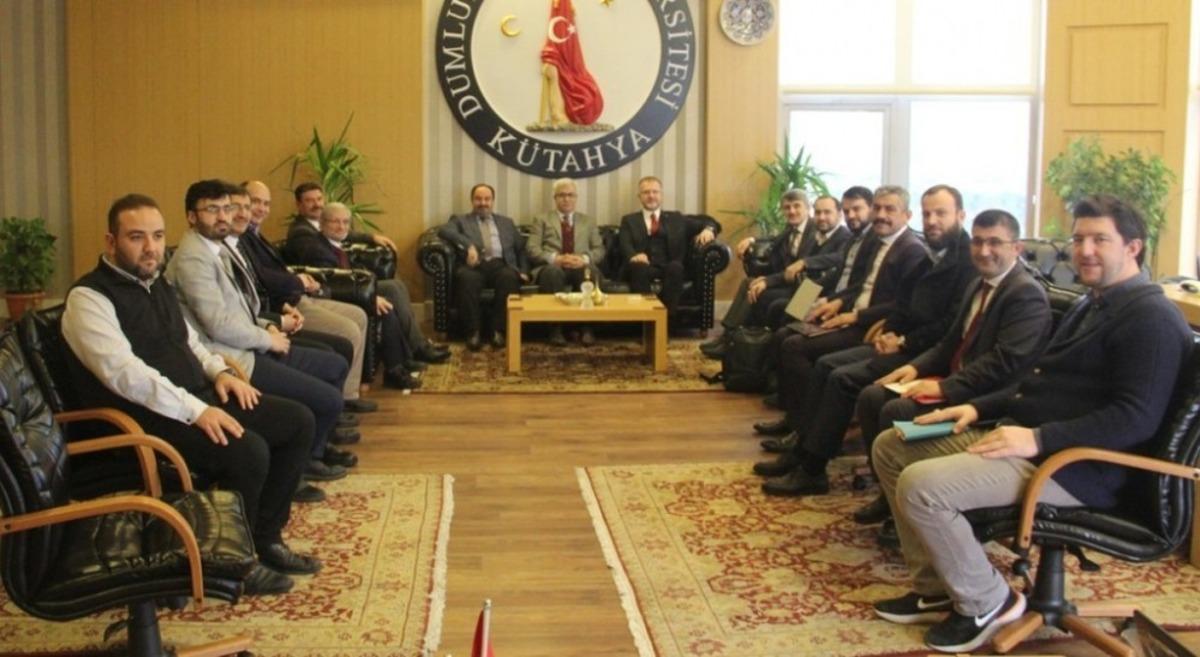 T&Uuml;GVA heyetinden Rekt&ouml;r Uysal&rsquo;a ziyaret