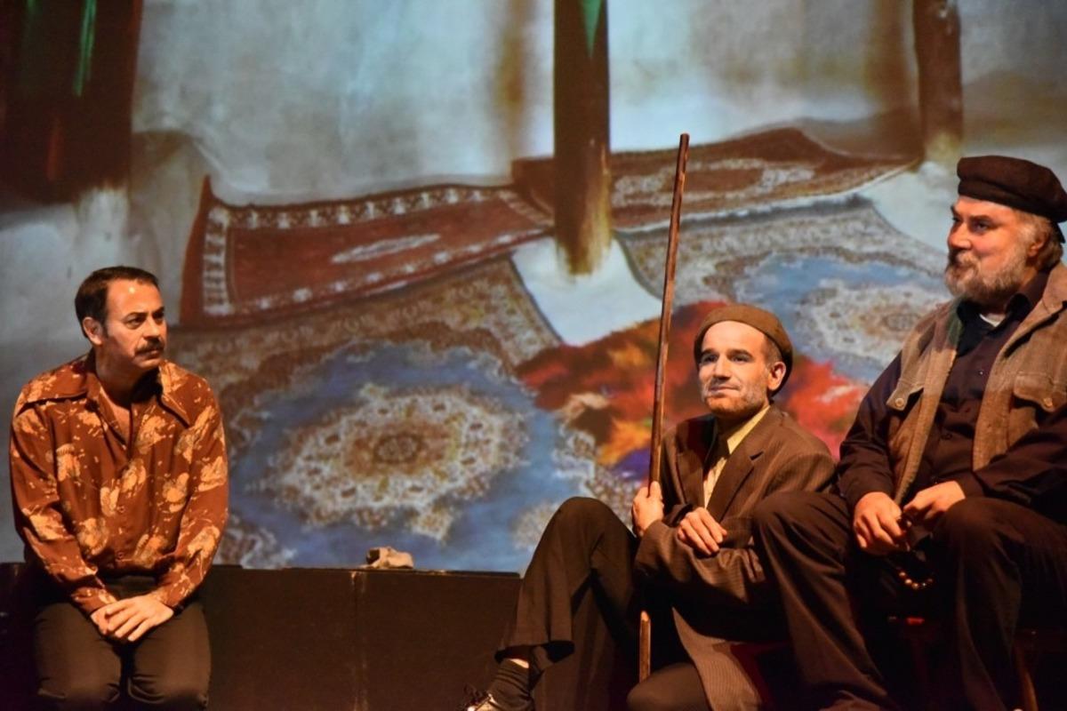 Mahzuni Şerif M&uuml;zikli Oyunu ayakta alkışlandı