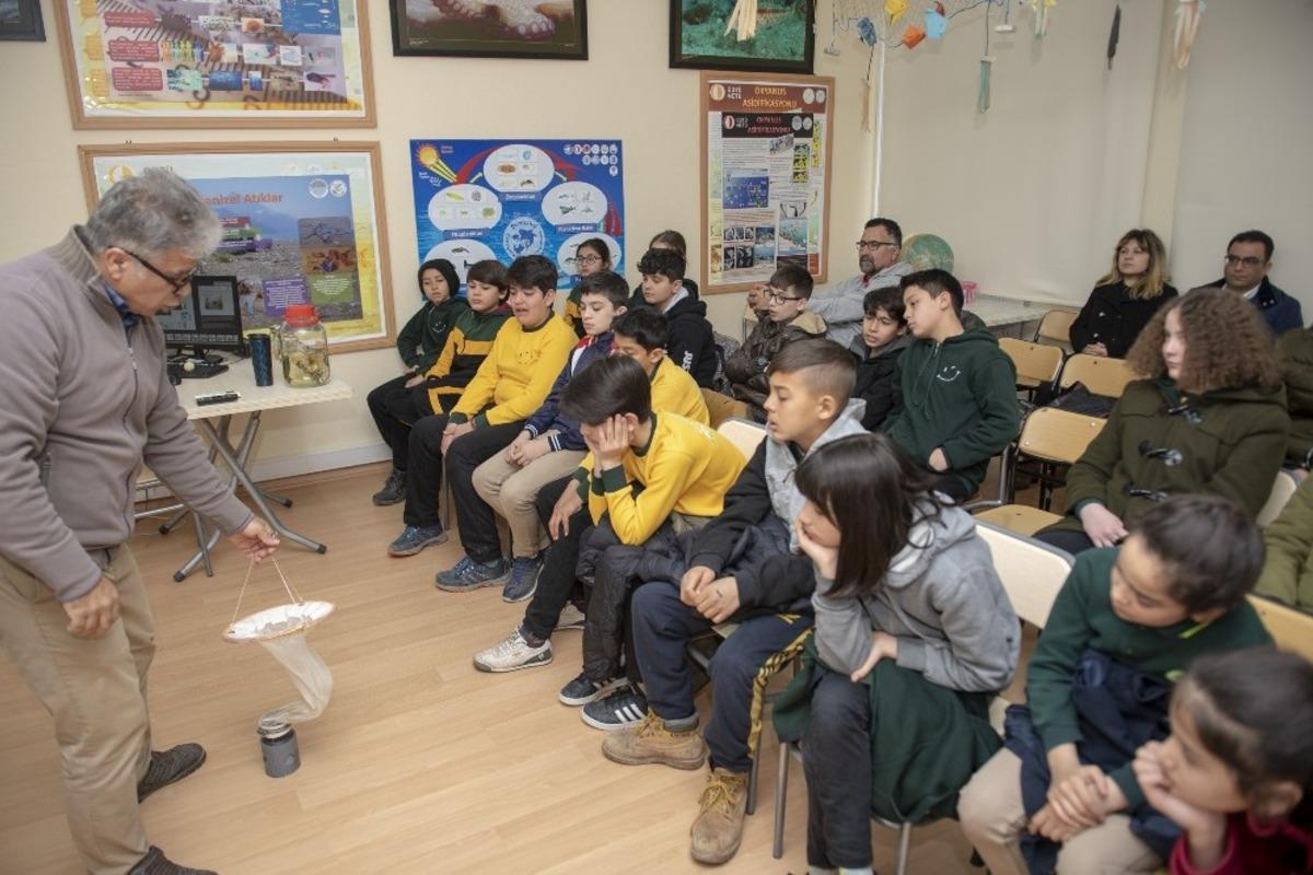 &Ccedil;ocuklara temiz denizin &ouml;nemi anlatıldı