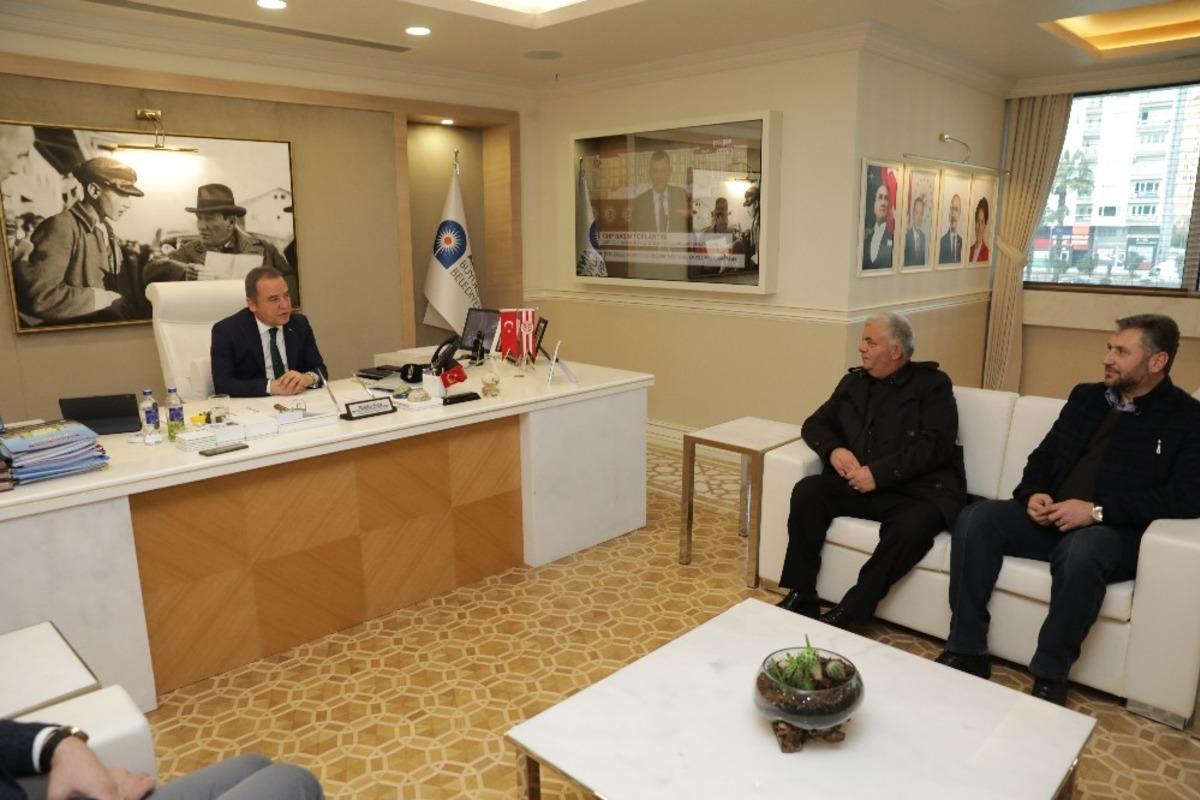 Konyalılar ve Karadenizliler Derneklerinden Başkan B&ouml;cek&rsquo;e ziyaret