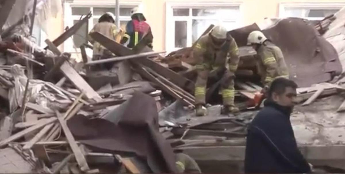 Son dakika: Bah&ccedil;elievler'de bina &ccedil;&ouml;kt&uuml;