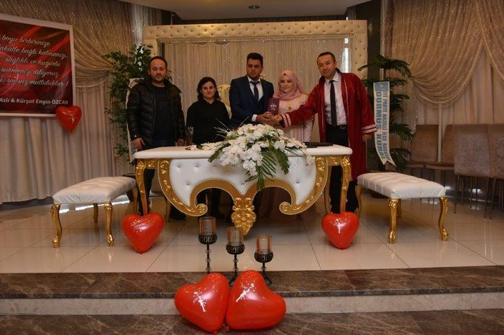 Başkan Özcan’dan Sevgililer Günü sürprizi G3