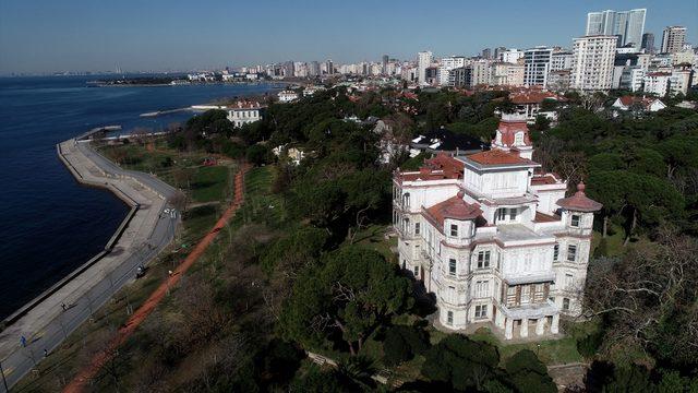 114 yaşındaki 'Perili Köşk' icradan satılık