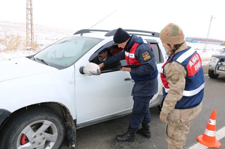 Kars’ta Jandarma’dan asayiş uygulaması G4
