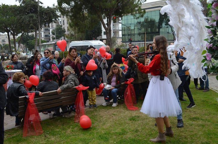 Didim Belediyesi sevgilileri unutmadı G2