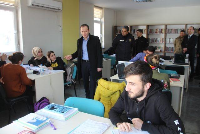 Kaymakam Güven’den öğrencilere ziyaret