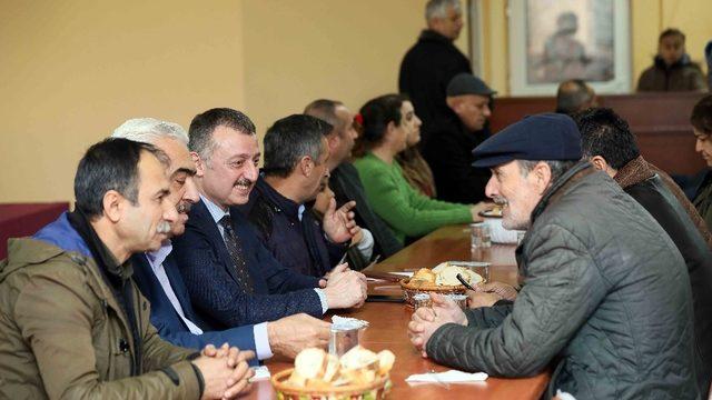 Başkan Büyükakın ‘Hızır Cemi’ iftar programına katıldı