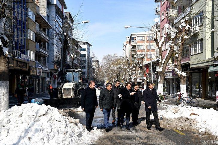 Malatya’da karla mücadele çalışması G2