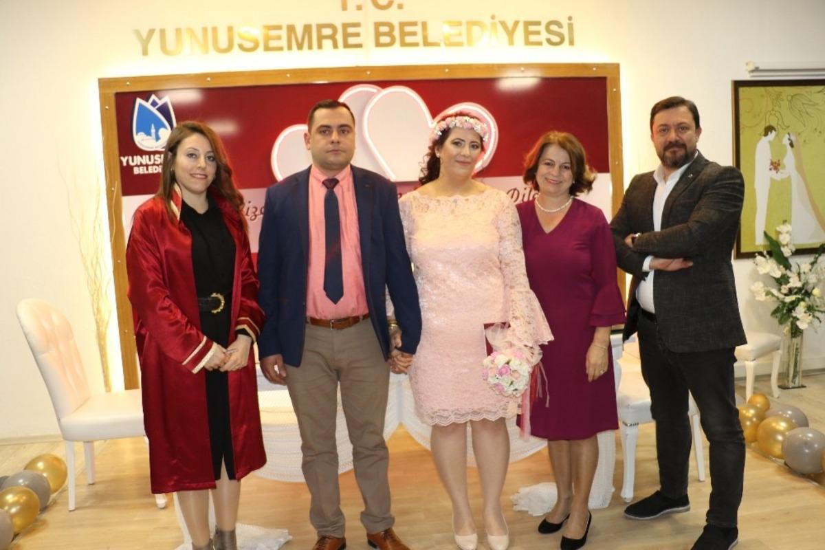 Manisa&rsquo;da nikah salonlarında 14 Şubat yoğunluğu