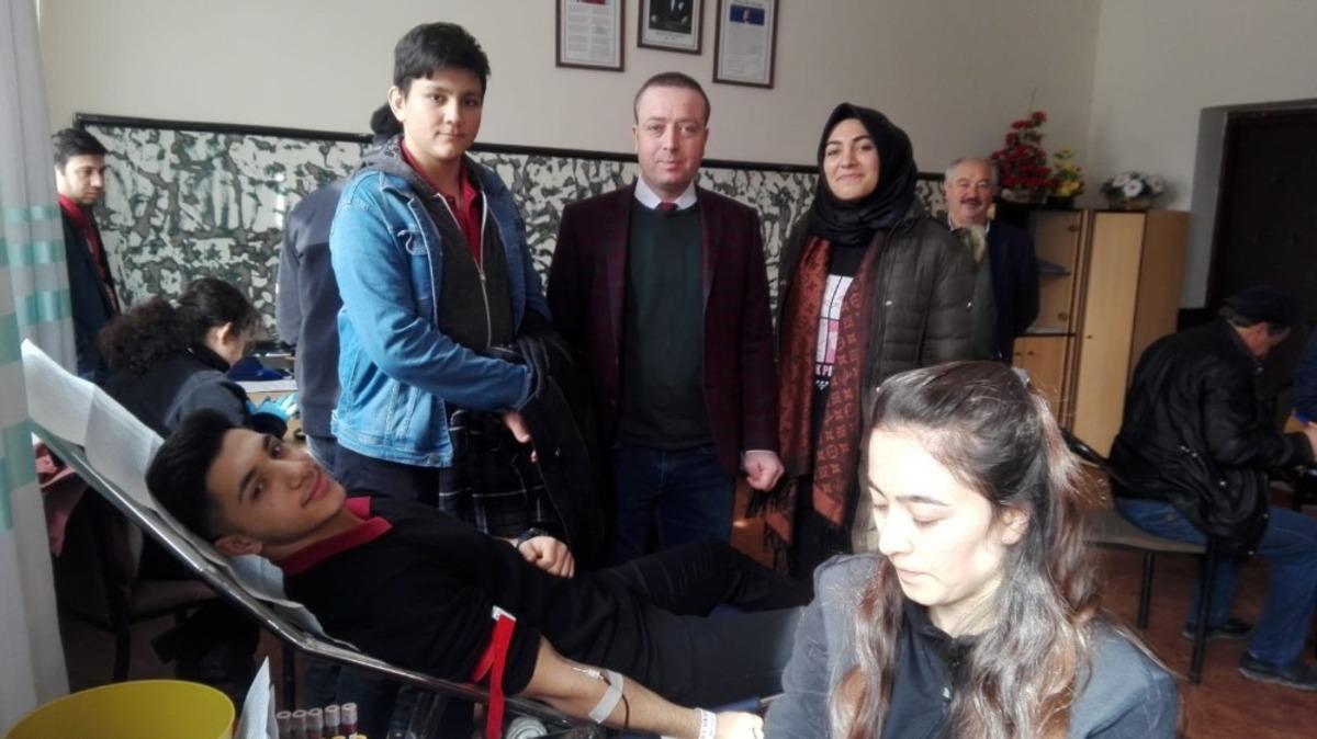 Kan bağışı kampanyasına destek