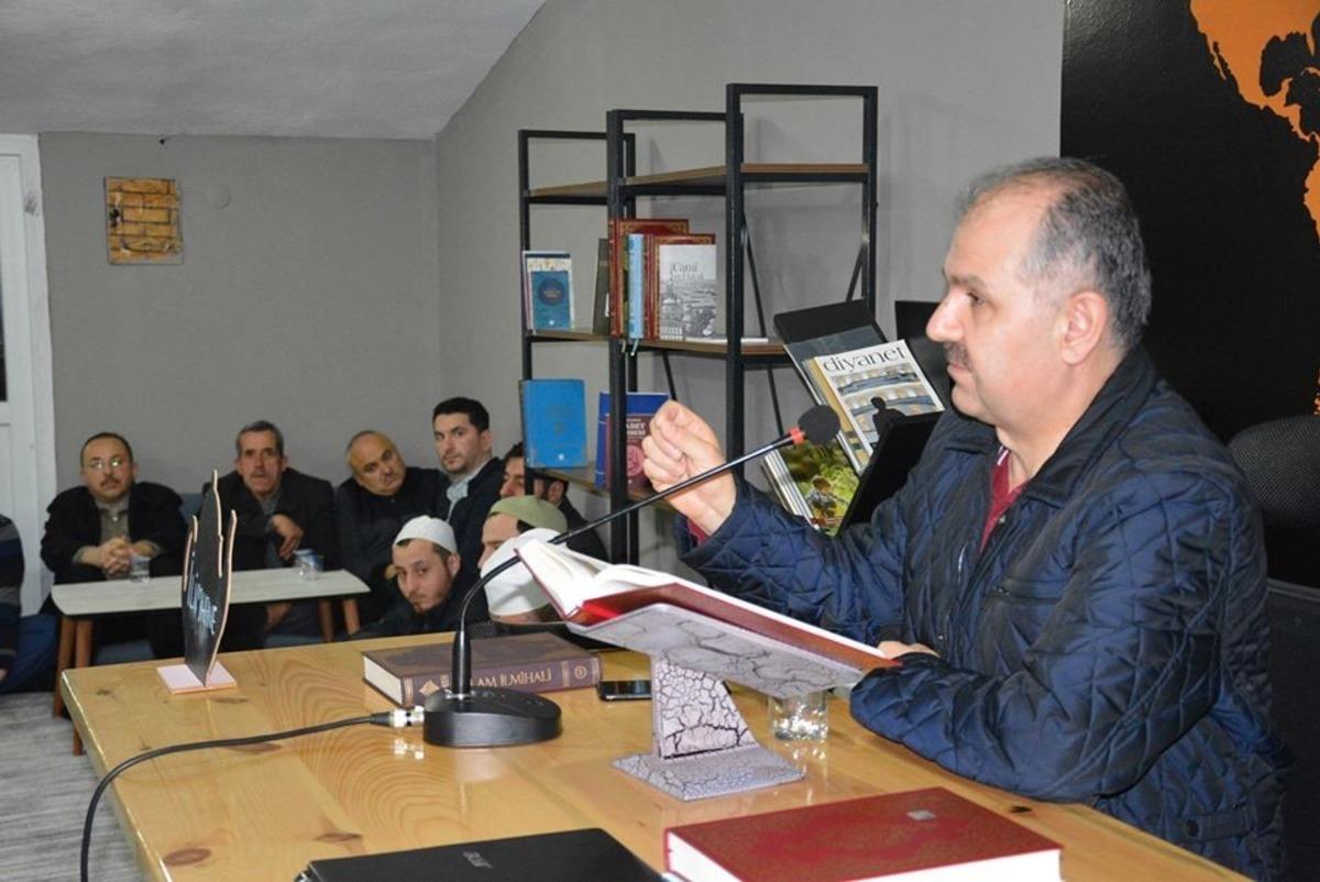 Diyanet Gen&ccedil;lik Merkezi dualarla a&ccedil;ıldı