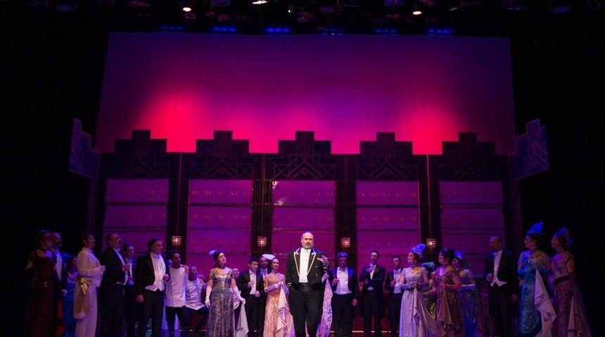 &ldquo;YARASA&rdquo; operetinin ihtişamı SAMDOB&rsquo;da