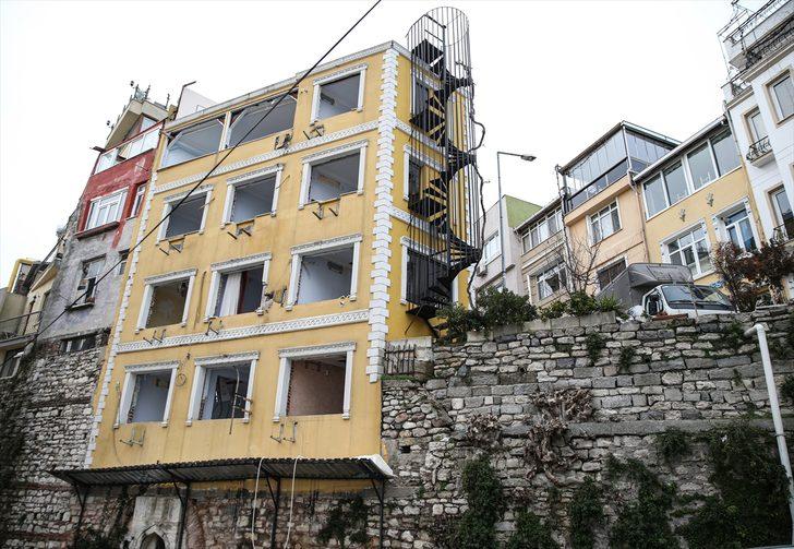 Tarihi duvar ve çeşmenin üzerine yapılan binalarla ilgili yeni gelişme!  G1