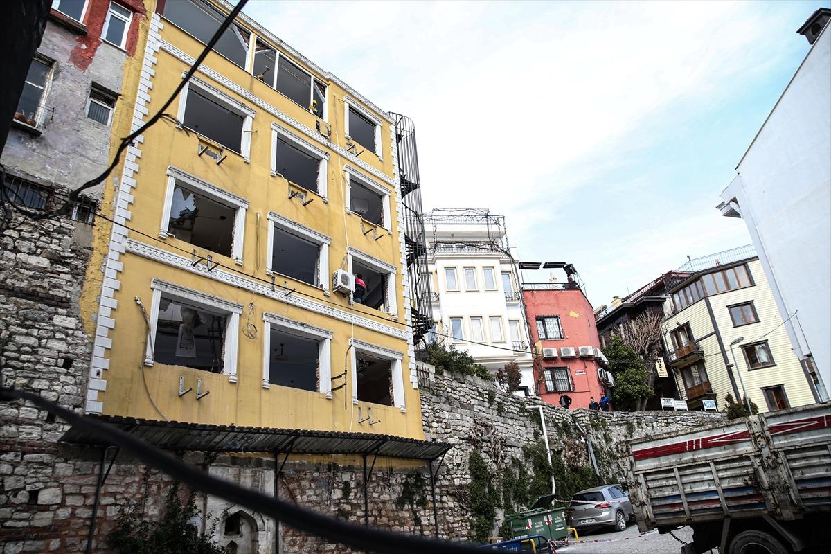 Tarihi duvar ve &ccedil;eşmenin &uuml;zerine yapılan binalarla ilgili yeni gelişme! 