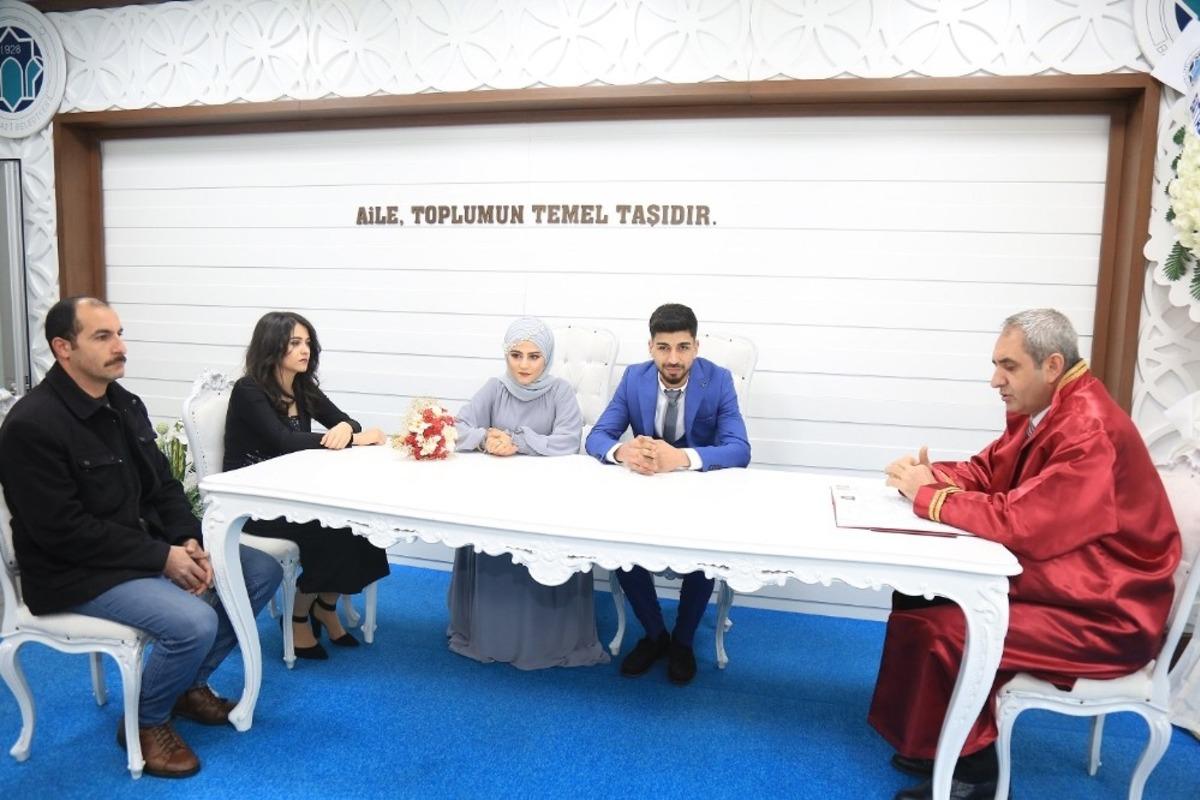 Battalgazi Belediyesi&rsquo;nde 14 Şubat yoğunluğu