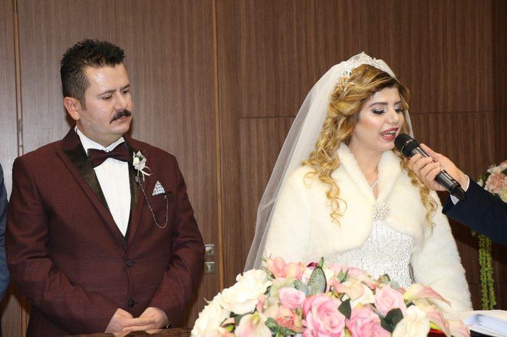 Denizli’de 30’a yakın çift ’Sevgililer Günü’nde dünya evine girdi G2