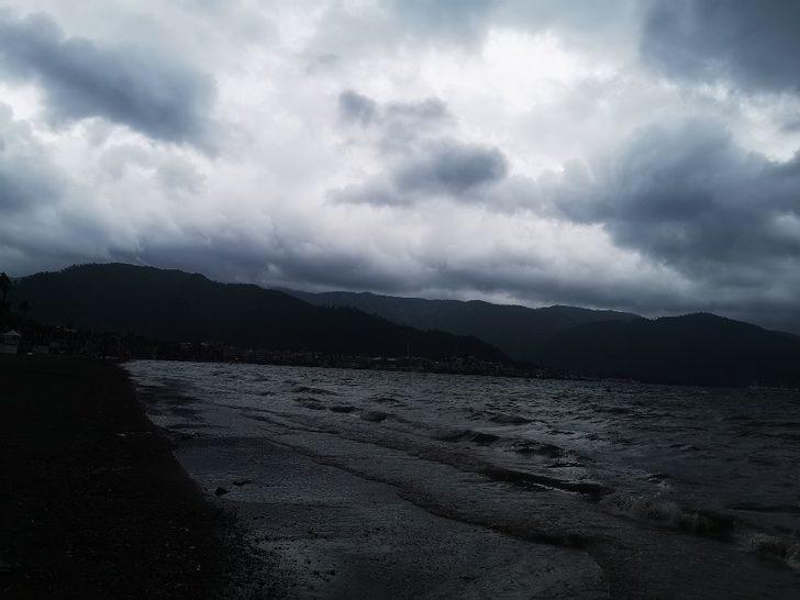 14 Şubat’ta en sevdikleri rüzgar ve sörf ile aşk yaşıyorlar G2