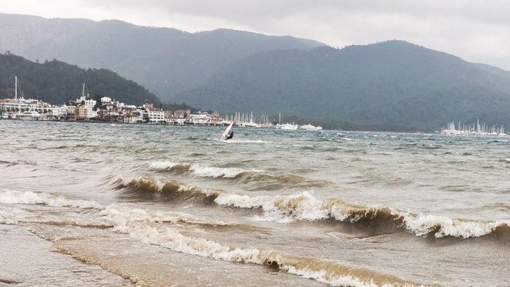 14 Şubat’ta en sevdikleri rüzgar ve sörf ile aşk yaşıyorlar G4