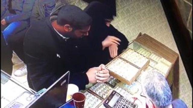 Sevgililer Günü hediyesi alma bahanesiyle 5 bin TL'lik yüzük çaldılar
