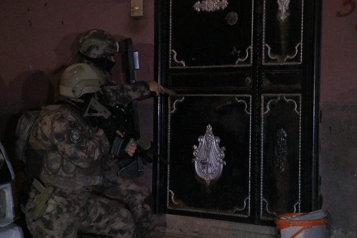 Adana’da sosyal medyada terör operasyonu: 11 gözaltı kararı G4