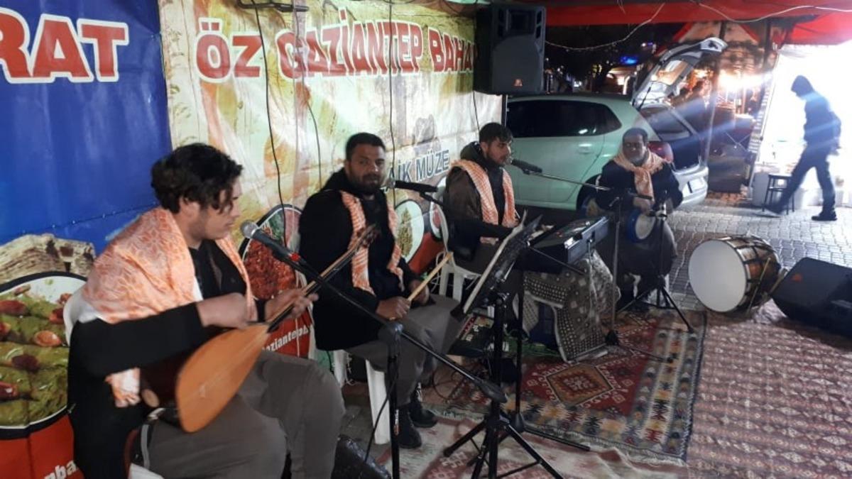 Gaziantep y&ouml;resel &uuml;r&uuml;nleriyle Emet&rsquo;te