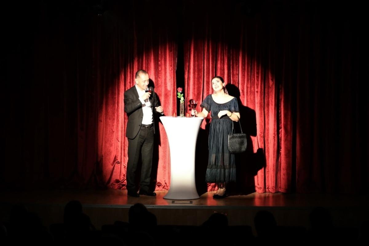 Buca&rsquo;da &ldquo;aşk&rdquo; dolu sanat ş&ouml;leni