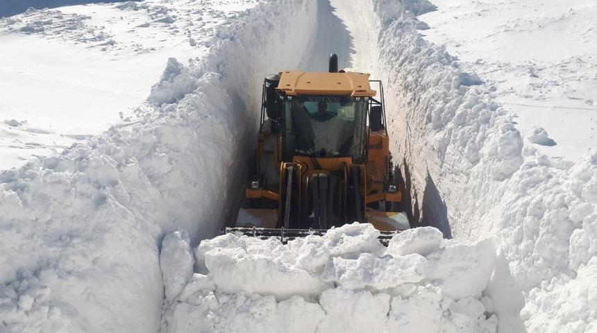 Hakkari’de 119 yerleşim yeri kapandı