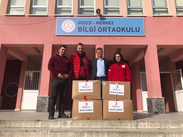 Kızılay’dan öğrencilere yardım eli G1