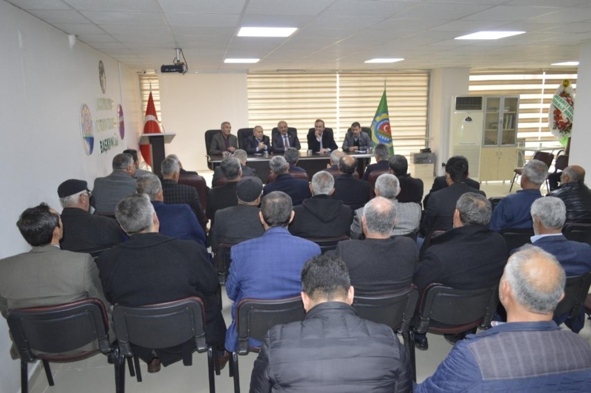 STK&rsquo;lar ve muhtarlar t&uuml;t&uuml;n&uuml; konuştu