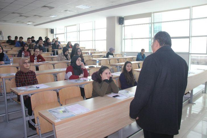 KTO Karatay’da ücretsiz ödüllü TYT deneme sınavı G1