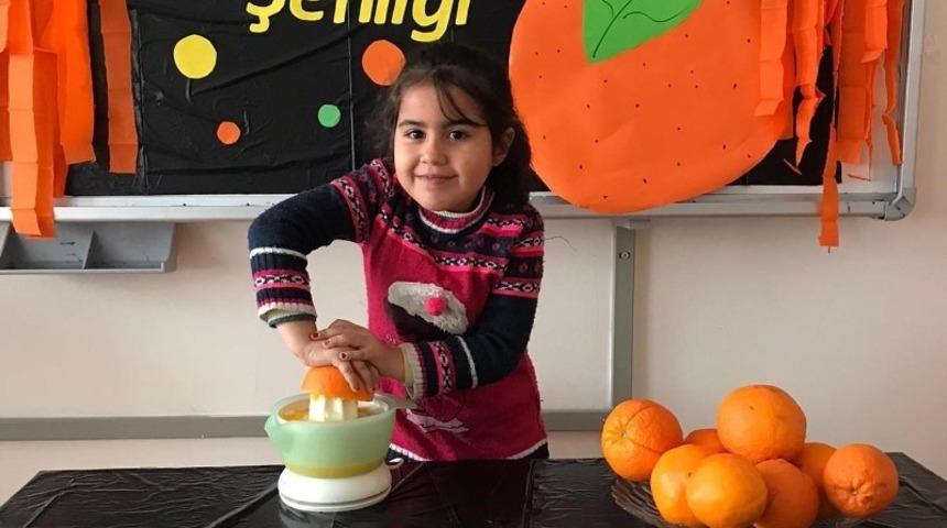 &Ouml;ğrencilerden C vitamini etkinliği