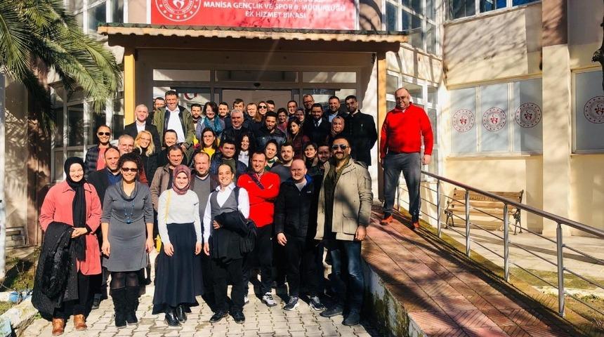 Manisa’da 33 gençlik projesine destek