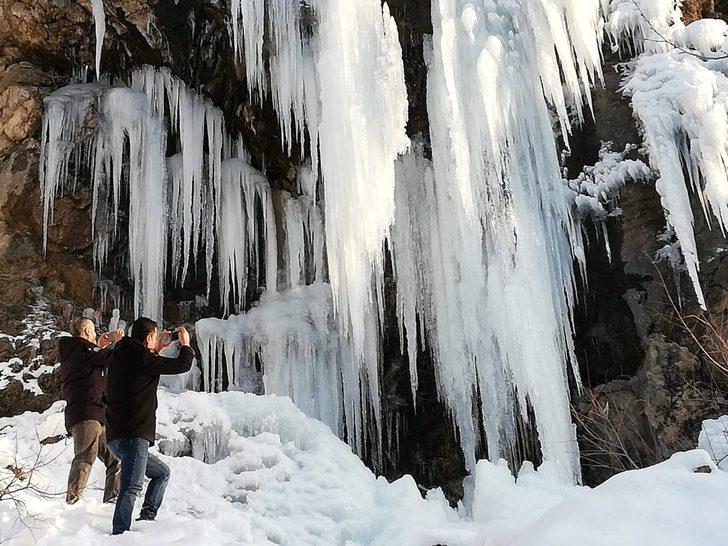 Sason’da sarkıtları 20 metreyi aştı G1