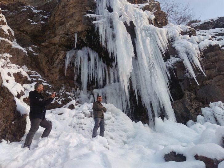 Sason’da sarkıtları 20 metreyi aştı G2