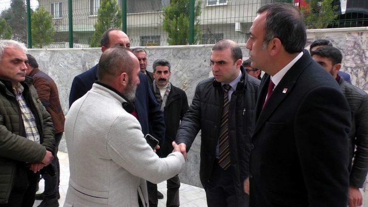 Borç vermediği için öldürülen kadının oğlu; "Bileziklerini vermeyince annemi bıçakladı" G1
